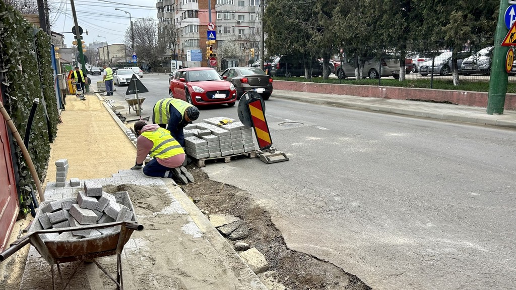 Lucrări de recondiționare a carosabilului pe un tronson al străzii Baba Novac. Se restricționează traficul! 