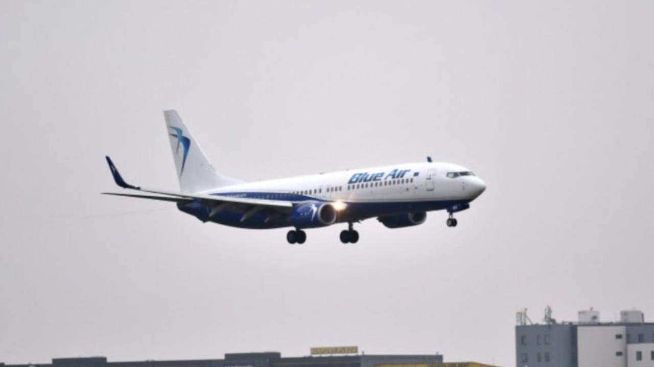 compania-blue-air-anunta-ca-nu-va-relua-zborurile-din-10-octombrie