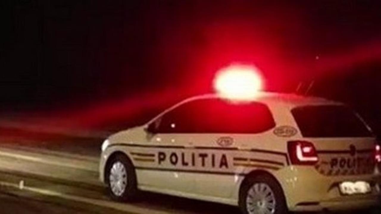 Urmărire pe străzile din Constanța după ce un șofer drogat nu a oprit la semnalul polițiștilor: a fost internat la Palazu Mare