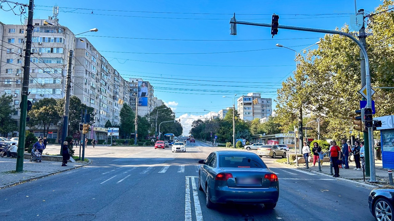 sistemul-de-semaforizare-din-intersectia-bulevardului-tomis-cu-strada-soveja-va-fi-oprit-total-pentru-lucrari-de-modernizare-foto